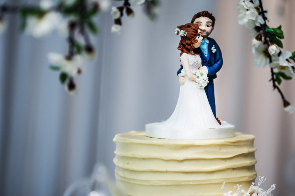 Couple bride and groom wedding cake topper buttercream cake